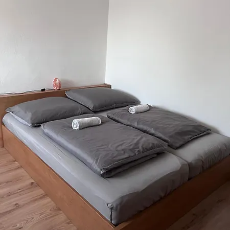 Linden Сasa de vacaciones Sklené