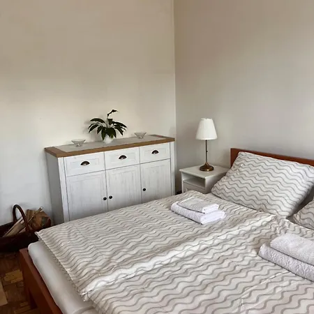 Linden House Vakantiehuis *