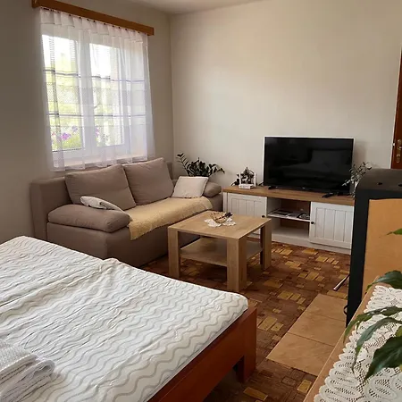度假居 Linden House